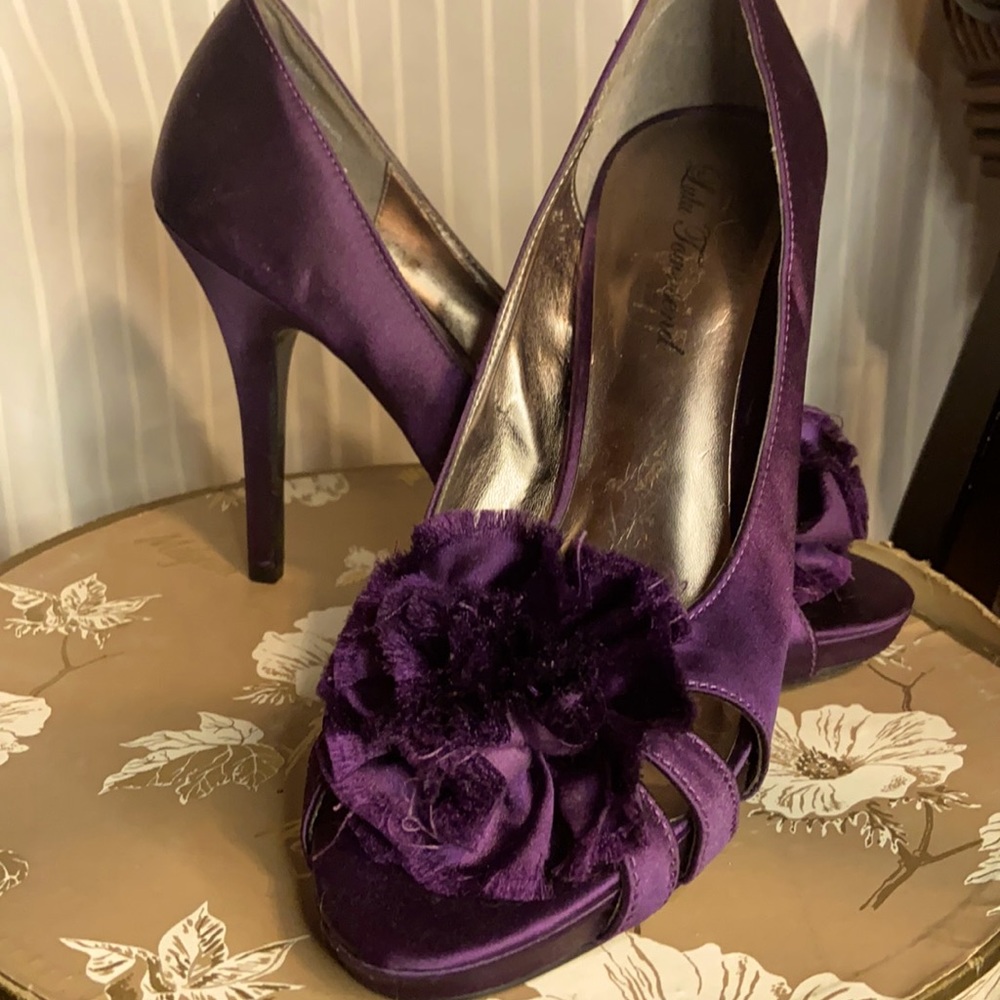 LULU TOWNSEND purple pumps
